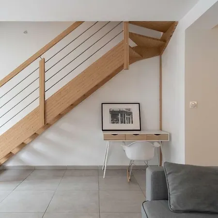 303 - Duplex Moderne - Jeanne D'arc, Appartement *