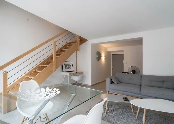 303 - Duplex Moderne - Jeanne D'arc, Appartement