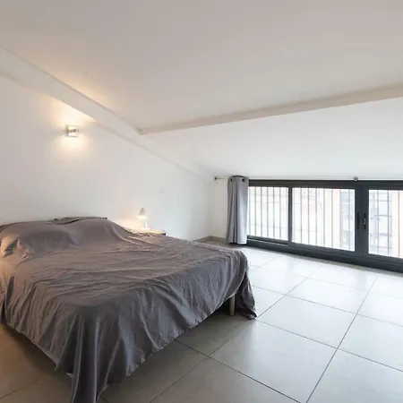 303 - Duplex Moderne - Jeanne D'arc, *