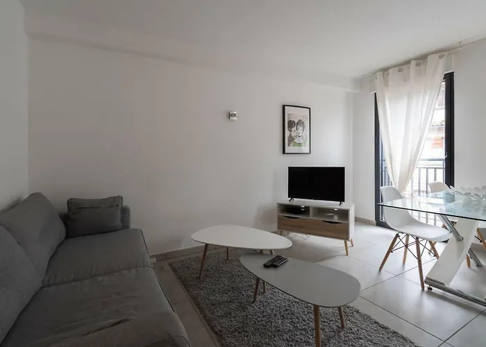 303 - Duplex Moderne - Jeanne D'arc, Apartment Toulouse